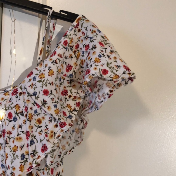 FLORAL SHOLDER-LESS DRESS - Picture 2 of 3